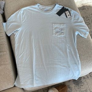 Vineyard Vines T-shirt